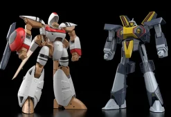 Plastic Models><noscript><img width=
