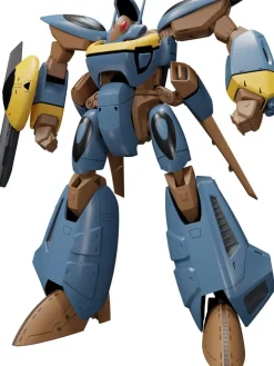 Plastic Models><noscript><img width=