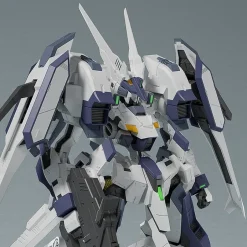 Plastic Models><noscript><img width=