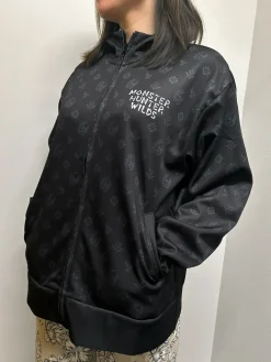 Jackets & Hoodies><noscript><img width=
