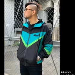 Jackets & Hoodies><noscript><img width=
