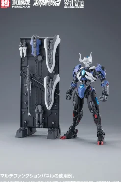 Plastic Models><noscript><img width=