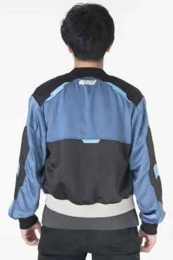 Jackets & Hoodies><noscript><img width=