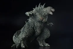 Plastic Models><noscript><img width=