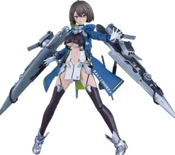 Plastic Models><noscript><img width=