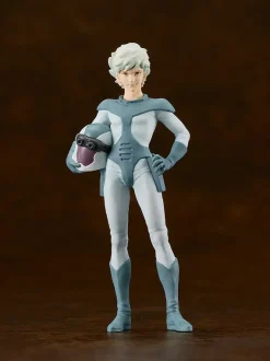 Plastic Models><noscript><img width=