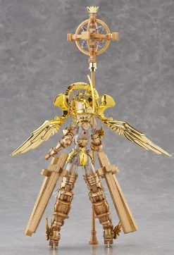 Plastic Models><noscript><img width=