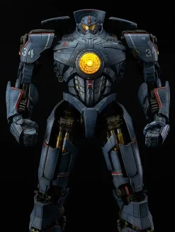 Plastic Models><noscript><img width=