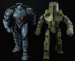 Plastic Models><noscript><img width=