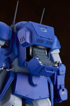 Plastic Models><noscript><img width=