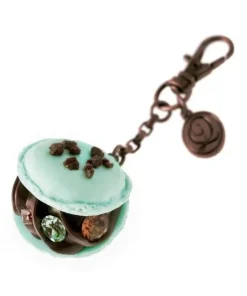 Q-pot. Mint Chocolate Petit Macaron Bag Charm Hot