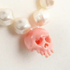Q-pot. The Skull Fell in Love Pearl Necklace Online