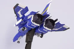 Plastic Models><noscript><img width=