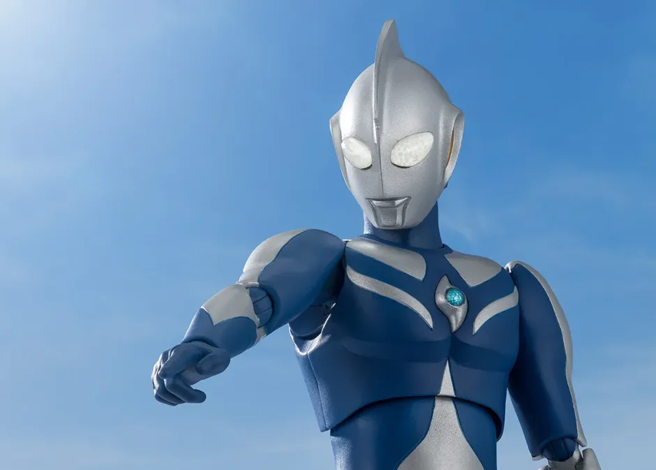 Action Figures>S.H.Figuarts Ultraman Cosmos Luna Mode