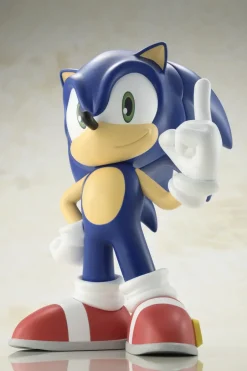 Soft Vinyl Figures><noscript><img width=