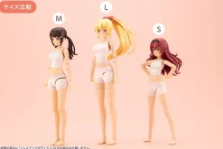 Plastic Models><noscript><img width=
