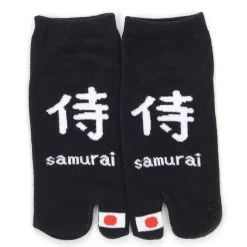 Footwear><noscript><img width=