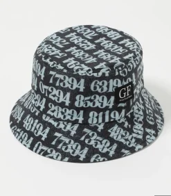 Hats & Caps><noscript><img width=