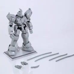 Plastic Models><noscript><img width=