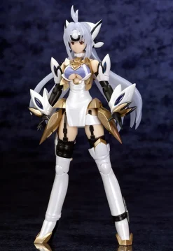 Plastic Models><noscript><img width=